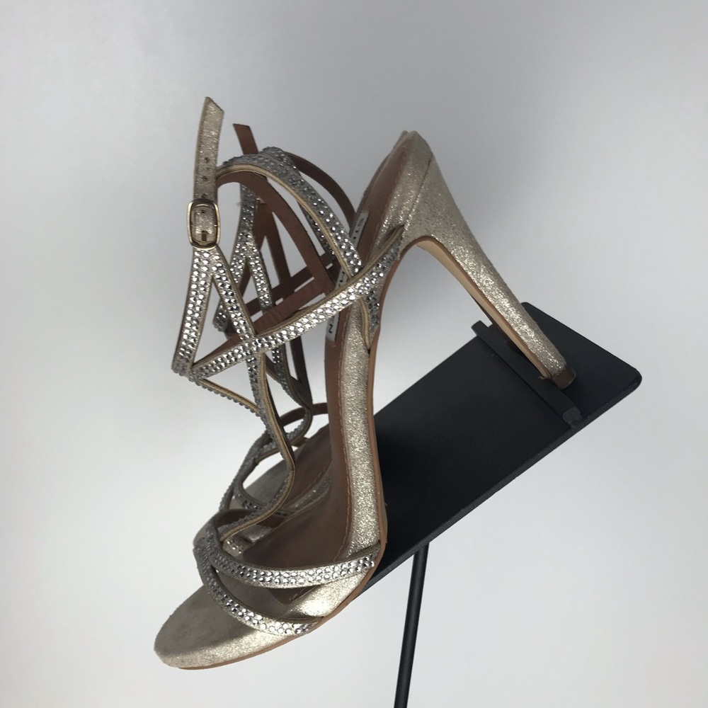 Steve Madden Silver Heels